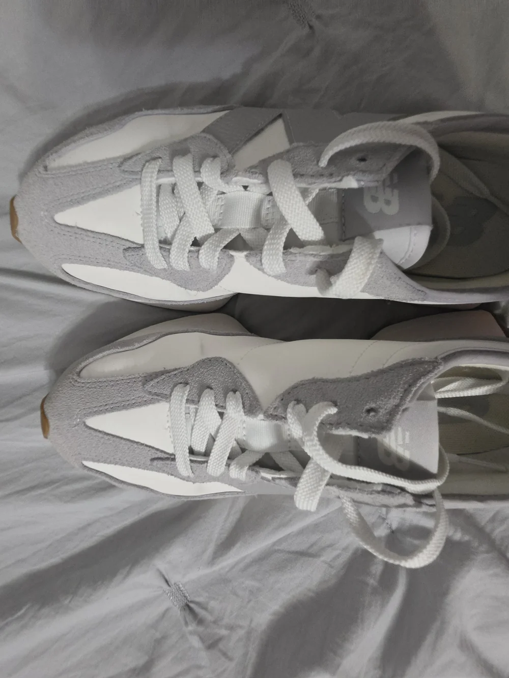 Worn Twice EUC  Wome'sNew Balance White and Light Gray Retro Runner Sneakers